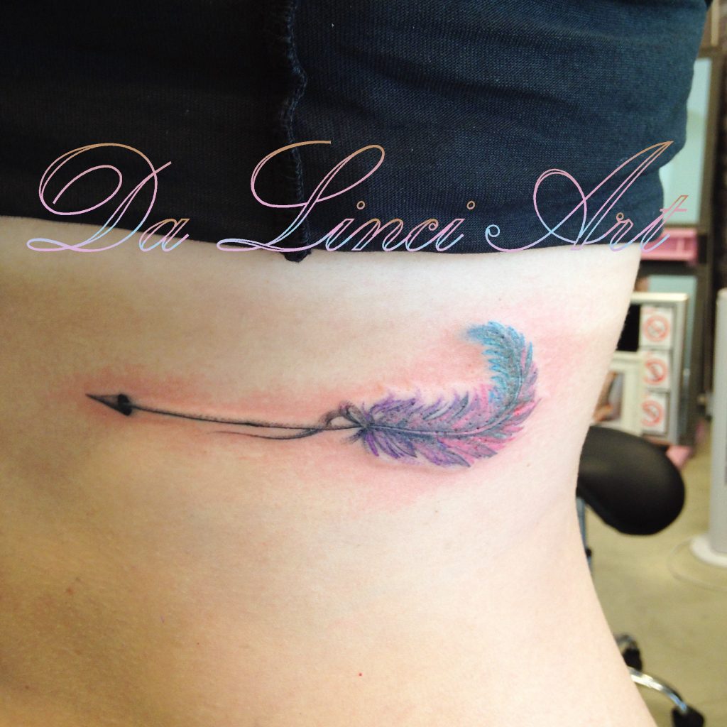 #tattoo #color #colortattoo #pink #blue #purple #feather #feathertattoo #arrowtattoo #tattooarrow #tattoofeather #arrow #arrowfeathertattoo #tattoo #tattooshop #tattoos #dalinciart #zwijndrecht