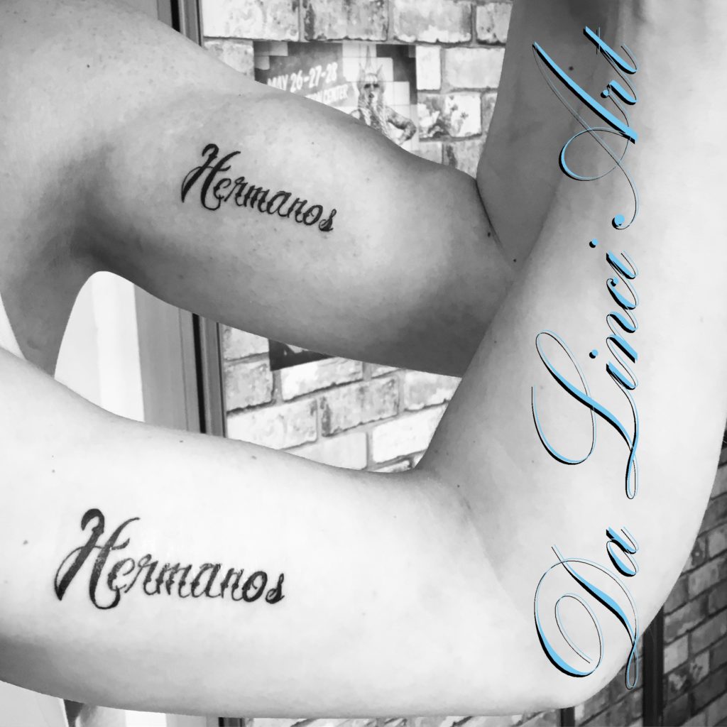 #friendstattoo #hermanos #brotherstattoo #hermanostattoo #tattoo #tattoos #tattooman #broers #broeders #brothers #brotherstattoo #tattooshop #dalinciart #zwijndrecht